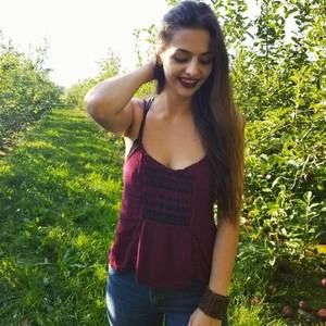 Meet your Posher, Victoria